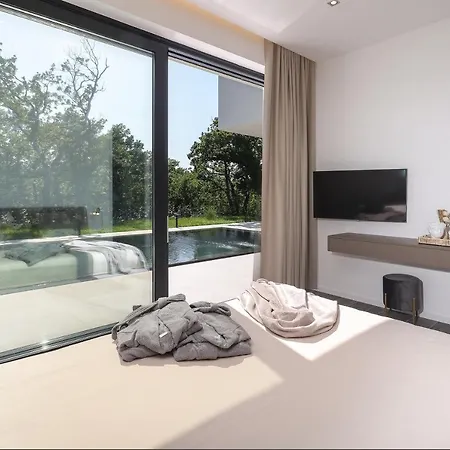 Luxury Cloer, - Sauna,steam Room, 2 Jacuzzis Villa Jadranovo